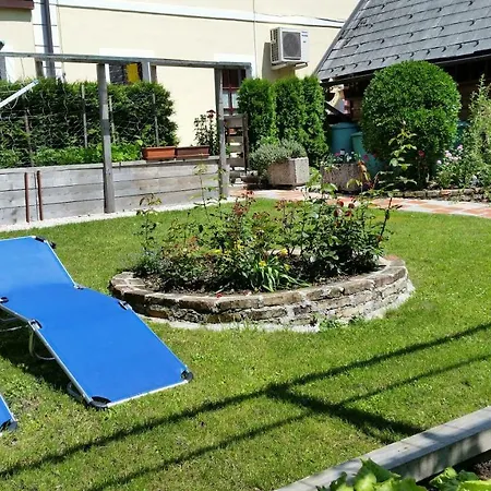 Apartmaji Stari Kovac Appartamento *