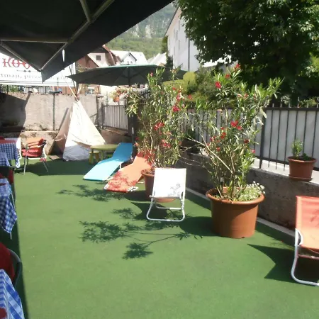 Apartmaji Stari Kovac Апартаменты *