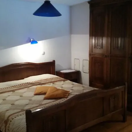 Apartmaji Stari Kovac